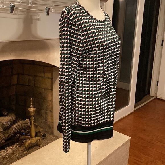 Michael Kors blouse size small - Picture 3 of 8